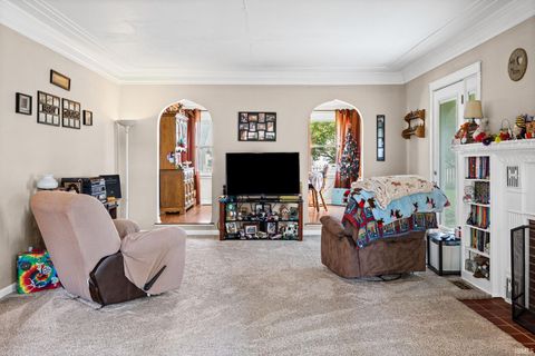 Tiny photo for 1005 E Monroe Street, Delphi, IN 46923 (MLS # 202616944)