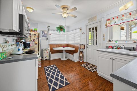 Tiny photo for 1005 E Monroe Street, Delphi, IN 46923 (MLS # 202616944)