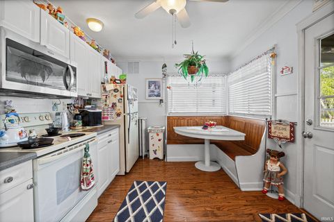 Tiny photo for 1005 E Monroe Street, Delphi, IN 46923 (MLS # 202616944)