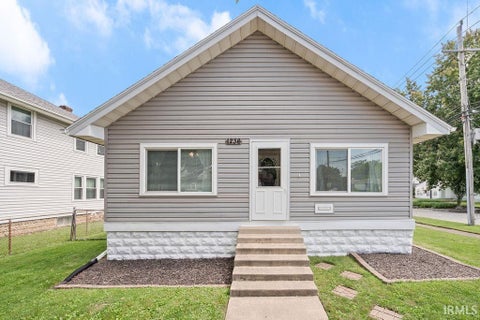 Photo of 1236 S WASHINGTON Street, Kokomo, IN 46902 (MLS # 202636166)