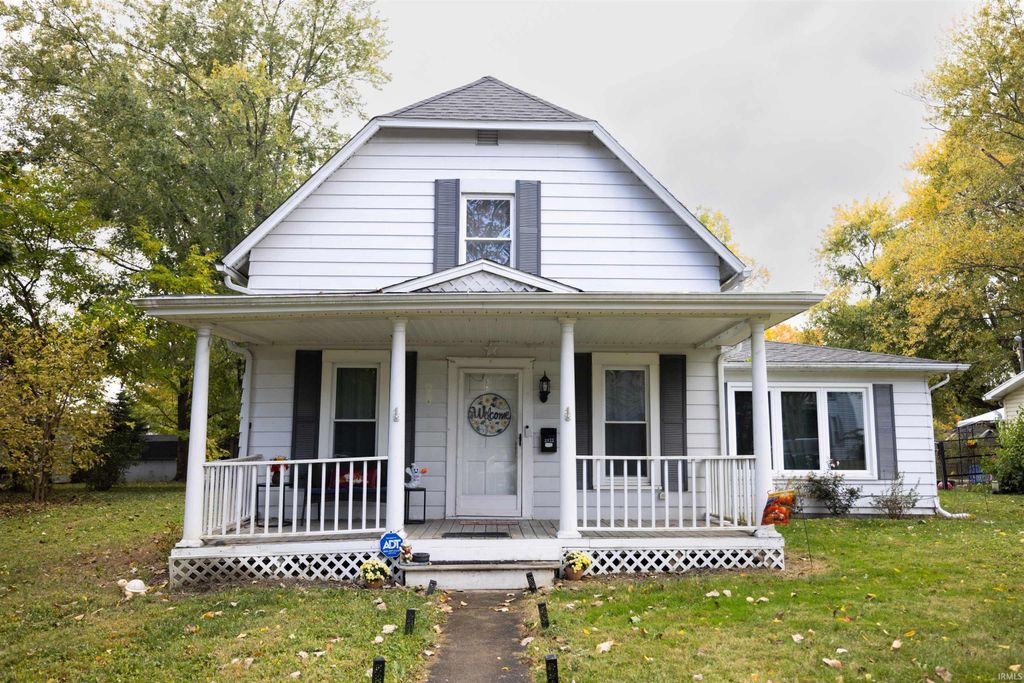 Photo of 2421 S Market Street, Yorktown, IN 47396 (MLS # 202543648)