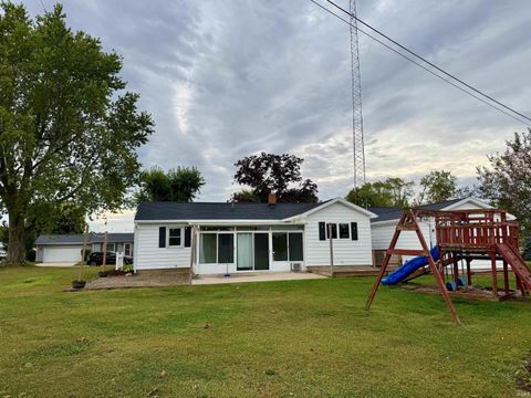 Tiny photo for 1500 Jefferson Street, Rochester, IN 46975 (MLS # 202538532)