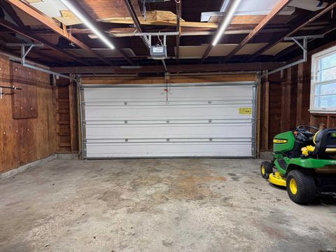 Tiny photo for 1500 Jefferson Street, Rochester, IN 46975 (MLS # 202538532)
