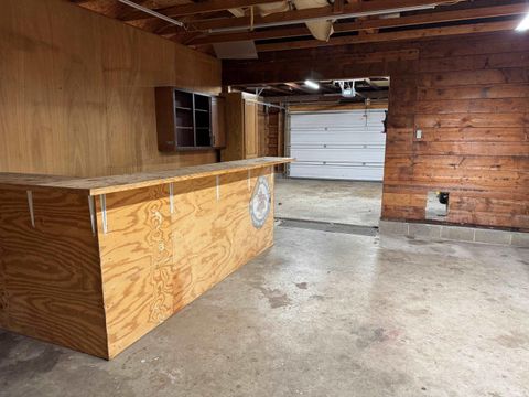 Tiny photo for 1500 Jefferson Street, Rochester, IN 46975 (MLS # 202538532)