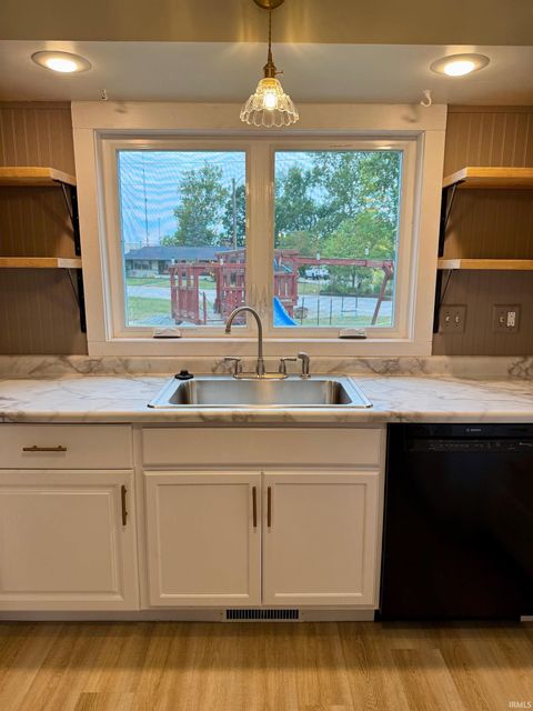 Tiny photo for 1500 Jefferson Street, Rochester, IN 46975 (MLS # 202538532)