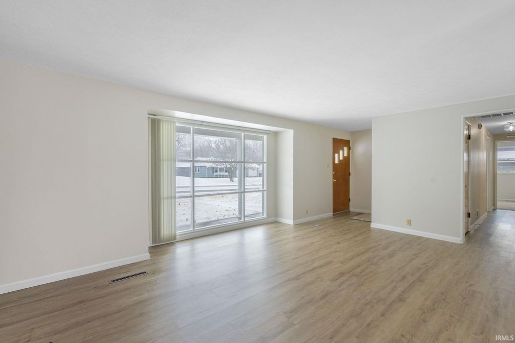 Photo of 2909 Hilltop Drive, South Bend, IN 46614 (MLS # 202601559)