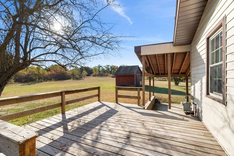 Tiny photo for 441 W 350 N, Winamac, IN 46996 (MLS # 202541755)