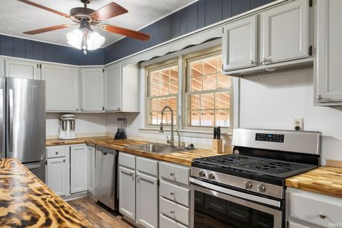 Tiny photo for 441 W 350 N, Winamac, IN 46996 (MLS # 202541755)