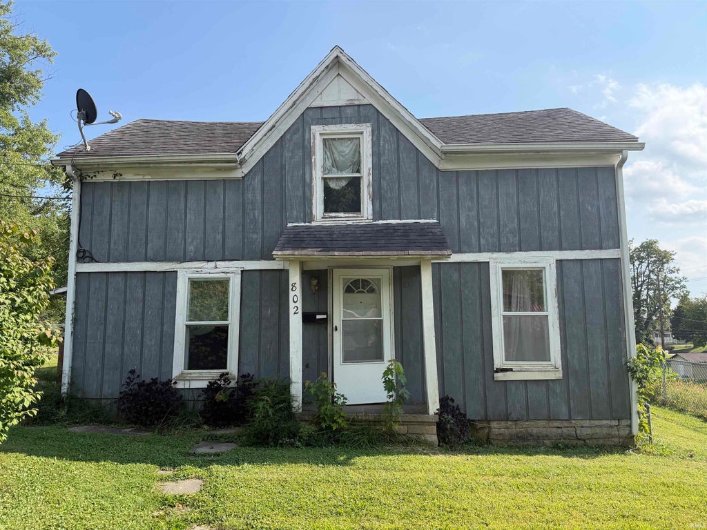 Photo of 802 9Th Street, Bedford, IN 47421 (MLS # 202639662)