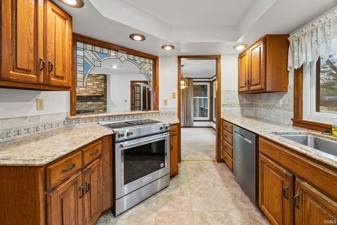 Tiny photo for 100 Pineview Lane, Lafayette, IN 47905 (MLS # 202600392)