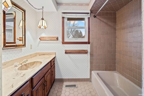 Tiny photo for 100 Pineview Lane, Lafayette, IN 47905 (MLS # 202600392)