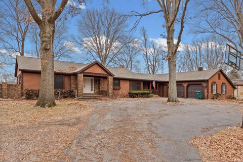 Tiny photo for 100 Pineview Lane, Lafayette, IN 47905 (MLS # 202600392)