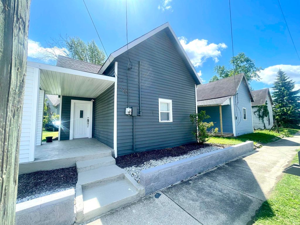 Photo of 1720 S Hoyt Avenue, Muncie, IN 47302 (MLS # 202616816)