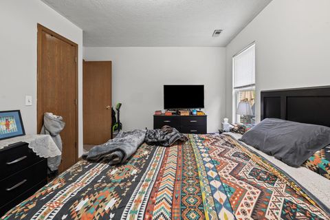 Tiny photo for 2713 & 2715 Plaza Lane, Lafayette, IN 47909 (MLS # 202542762)