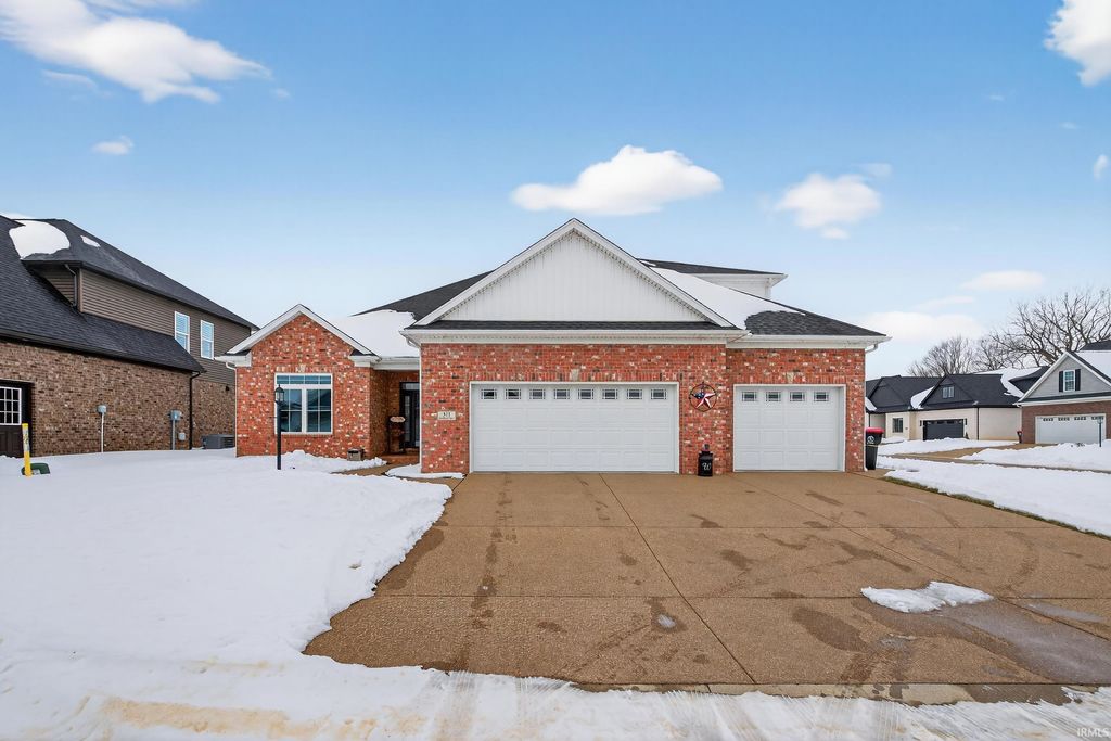 Photo of 511 Westbriar Circle, Newburgh, IN 47630 (MLS # 202603661)