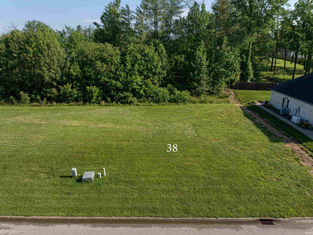 Photo of 8141 Blessing Way, Evansville, IN 47712 (MLS # 202619382)