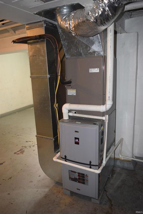 Tiny photo for 932 Joan Avenue, Evansville, IN 47711 (MLS # 202610311)