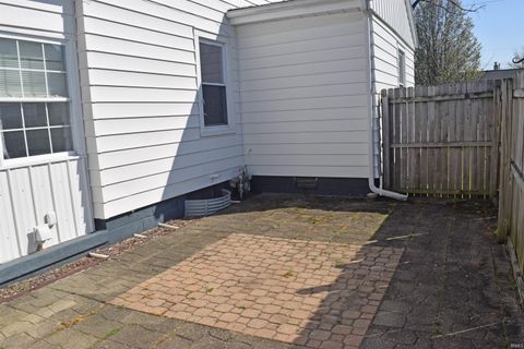 Tiny photo for 932 Joan Avenue, Evansville, IN 47711 (MLS # 202610311)