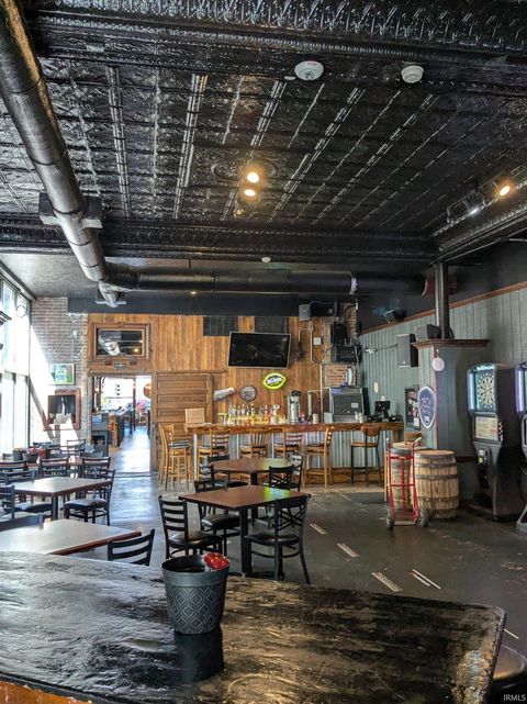 Tiny photo for 113 E Sycamore Street, Kokomo, IN 46901 (MLS # 202510601)