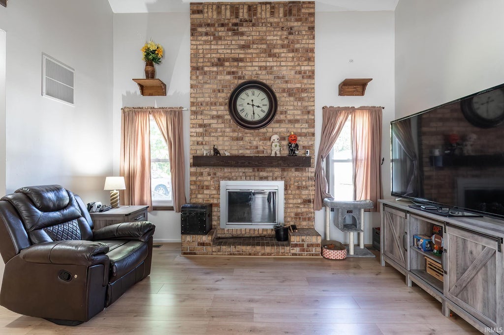 Photo of 6309 Brandonwood Lane, Fort Wayne, IN 46835 (MLS # 202641612)