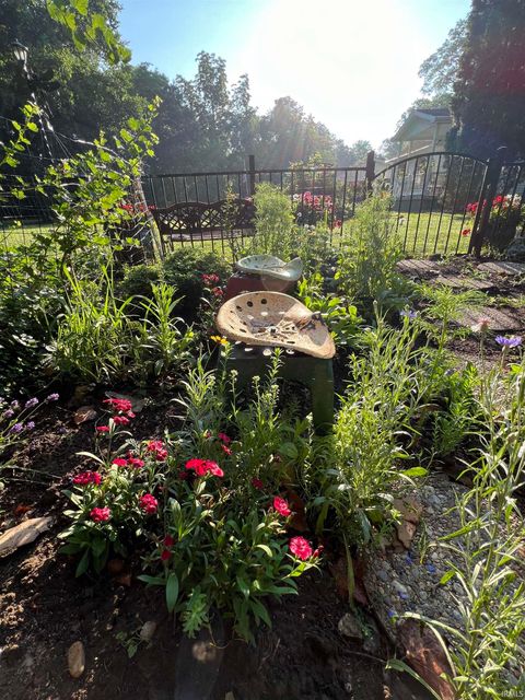 Tiny photo for 4617 Pottawatomie Road, Logansport, IN 46947 (MLS # 202605232)