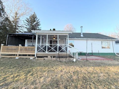 Tiny photo for 4617 Pottawatomie Road, Logansport, IN 46947 (MLS # 202605232)
