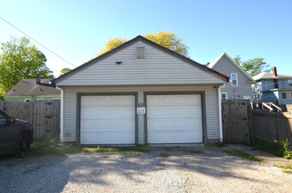 Photo of 1818 Hale Avenue, Fort Wayne, IN 46802 (MLS # 202602148)