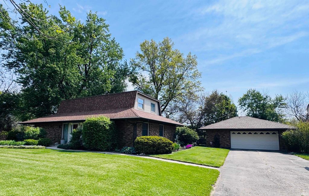 Photo of 4292 2C Road, Bremen, IN 46506 (MLS # 202618471)