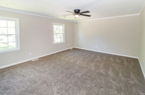 Tiny photo for 6301 E Oak Street, Evansville, IN 47715 (MLS # 202618359)