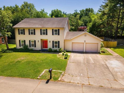Tiny photo for 6301 E Oak Street, Evansville, IN 47715 (MLS # 202618359)