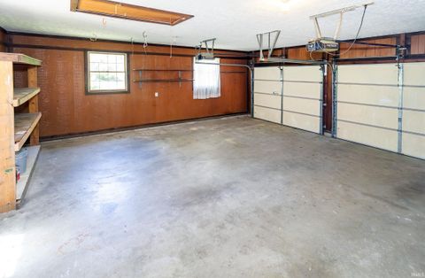 Tiny photo for 6301 E Oak Street, Evansville, IN 47715 (MLS # 202618359)
