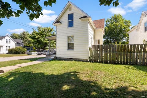 Photo of 101 S 27th Street, Lafayette, IN 47905 (MLS # 202539356)