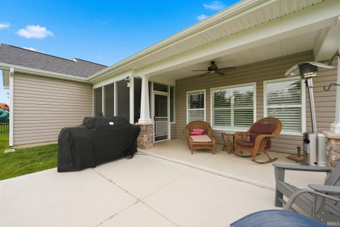 Tiny photo for 1179 Brewster Court, Huntertown, IN 46748 (MLS # 202637503)
