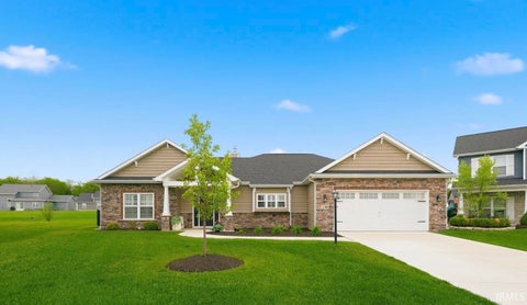 Photo of 1179 Brewster Court, Huntertown, IN 46748 (MLS # 202637503)