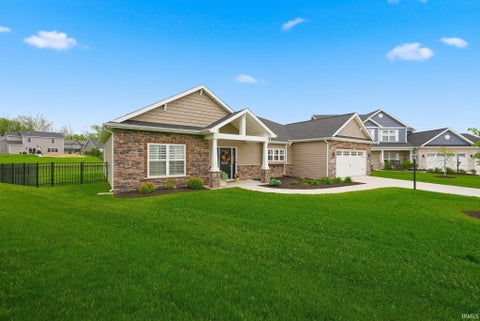 Tiny photo for 1179 Brewster Court, Huntertown, IN 46748 (MLS # 202637503)