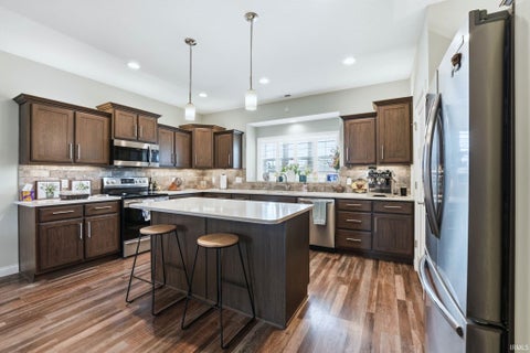 Tiny photo for 1179 Brewster Court, Huntertown, IN 46748 (MLS # 202637503)