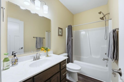 Tiny photo for 1179 Brewster Court, Huntertown, IN 46748 (MLS # 202637503)