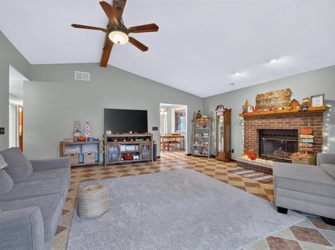 Tiny photo for 210 Knoll Ridge Boulevard, Kendallville, IN 46755 (MLS # 202642903)