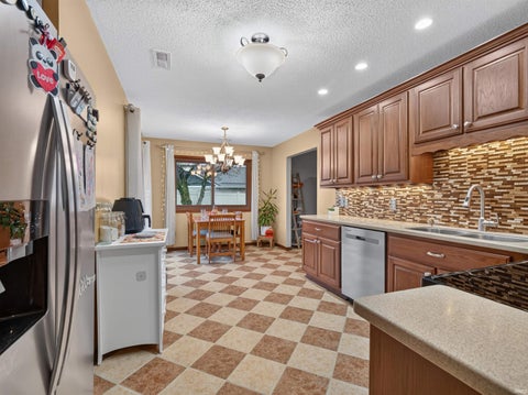 Tiny photo for 210 Knoll Ridge Boulevard, Kendallville, IN 46755 (MLS # 202642903)