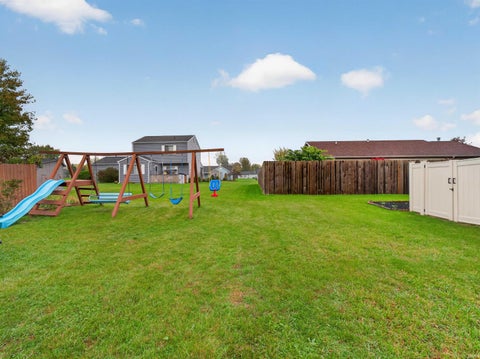 Tiny photo for 210 Knoll Ridge Boulevard, Kendallville, IN 46755 (MLS # 202642903)