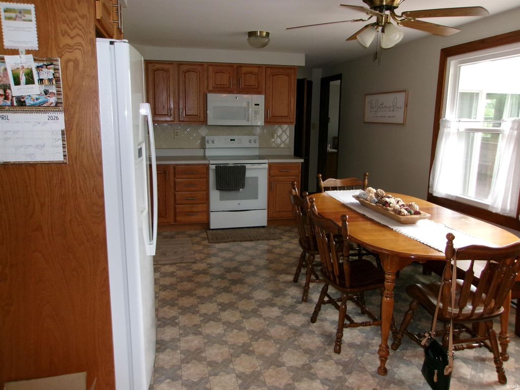 Photo of 1041 W 500 N Road, Decatur, IN 46733 (MLS # 202615846)