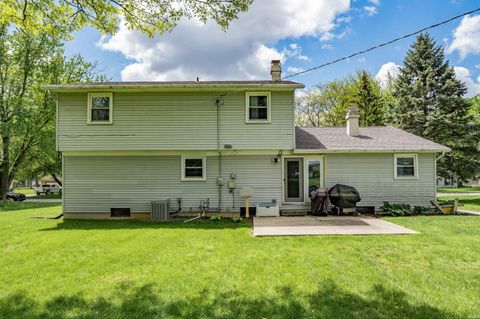 Tiny photo for 8131 Welsch Drive, Fort Wayne, IN 46815 (MLS # 202616190)