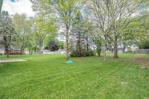 Tiny photo for 8131 Welsch Drive, Fort Wayne, IN 46815 (MLS # 202616190)
