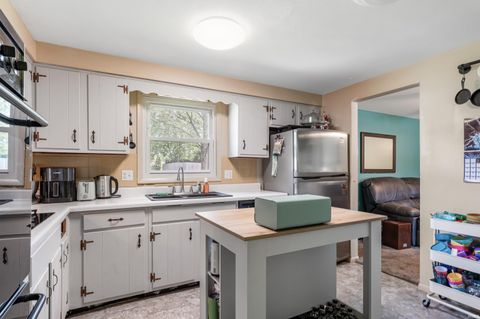 Tiny photo for 8131 Welsch Drive, Fort Wayne, IN 46815 (MLS # 202616190)
