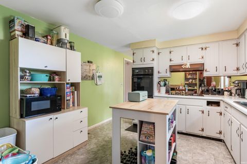 Tiny photo for 8131 Welsch Drive, Fort Wayne, IN 46815 (MLS # 202616190)