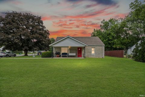 Tiny photo for 201 N Meadow Lane, Monticello, IN 47960 (MLS # 202534808)