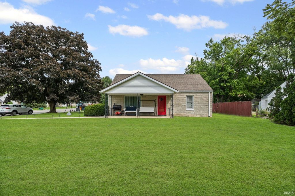 Photo of 201 N Meadow Lane, Monticello, IN 47960 (MLS # 202534808)
