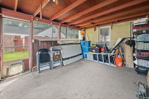 Tiny photo for 201 N Meadow Lane, Monticello, IN 47960 (MLS # 202534808)
