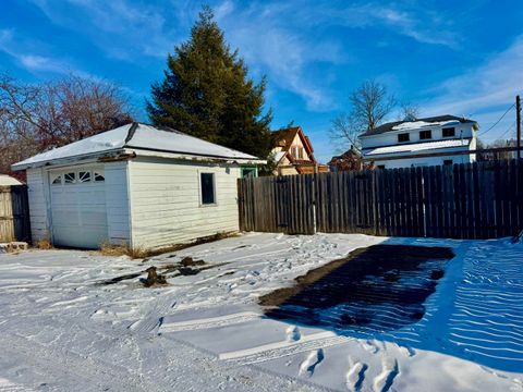 Tiny photo for 1010 Jefferson Street, Rochester, IN 46975 (MLS # 202549667)