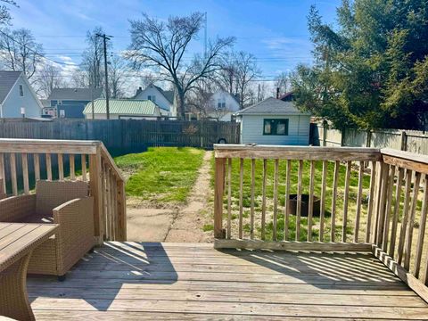 Tiny photo for 1010 Jefferson Street, Rochester, IN 46975 (MLS # 202549667)